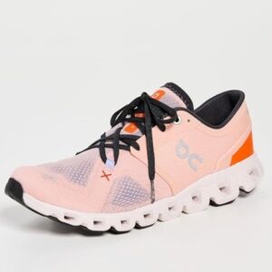 On Cloud X 3 Womens Sneakers Size 9